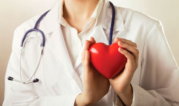 متخصص قلب چگونه بیماری را تشخیص می‌دهد؟
