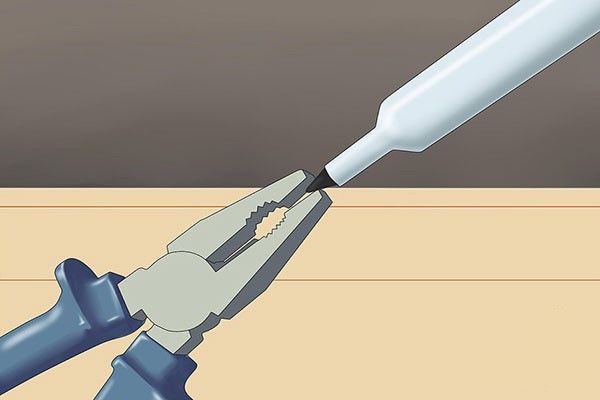 ماژیک وایت برد خشک شده