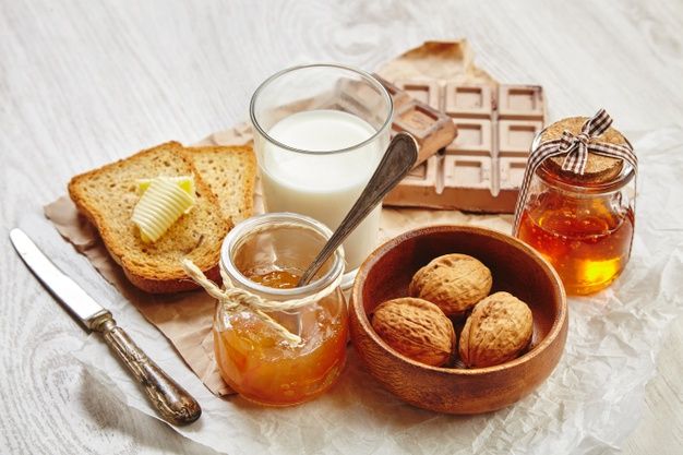 خواص عسل طبیعی برای بدن