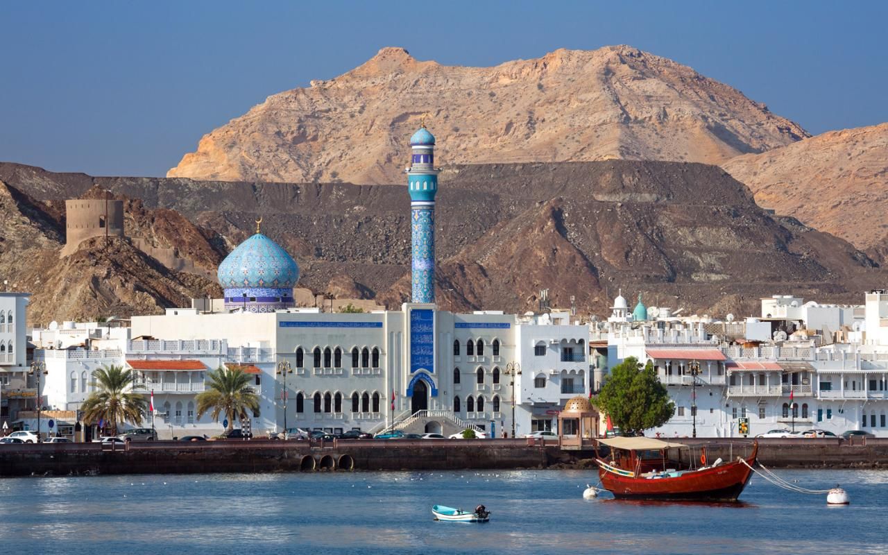 نمایی از شهر زیبای مسقط در تور عمان