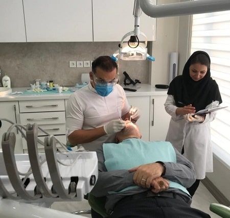کلینیک دندانپزشکی رایان