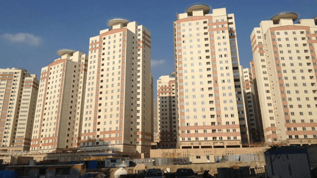 برج پارلمان