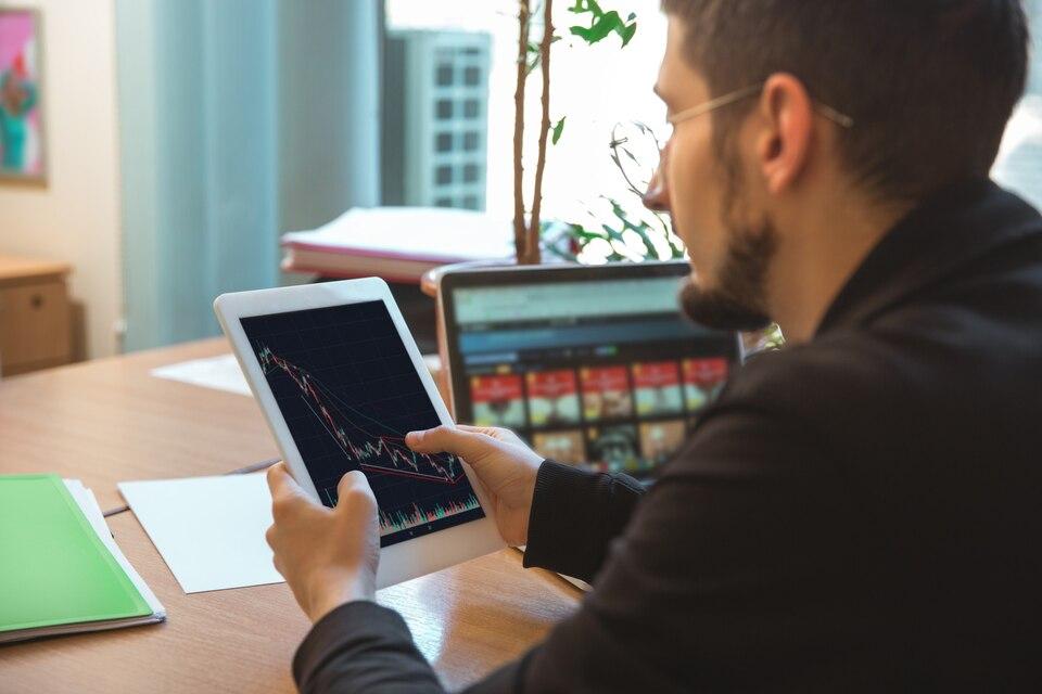 مدیریت بهینه ریسک و سود ارز دیجیتال