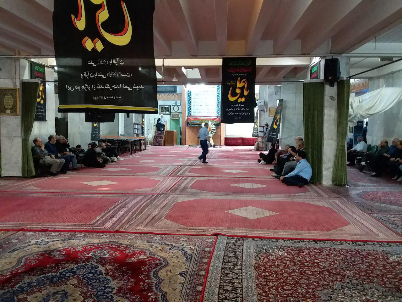 تشریفات ایرانیان؛ راهنمای کامل برگزاری مراسم ختم در مساجد با رعایت بالاترین استانداردها 1 تشریفات ایرانیان