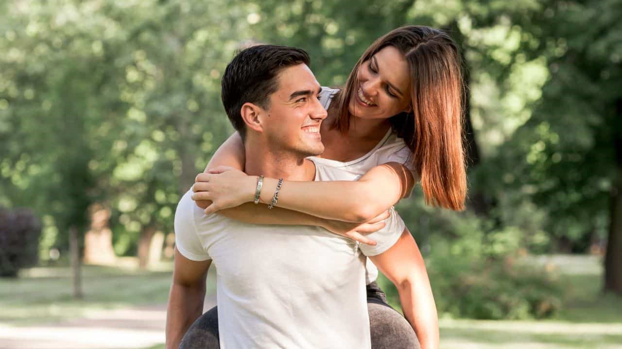 ترفندهای جذب شدن جنس مخالف
