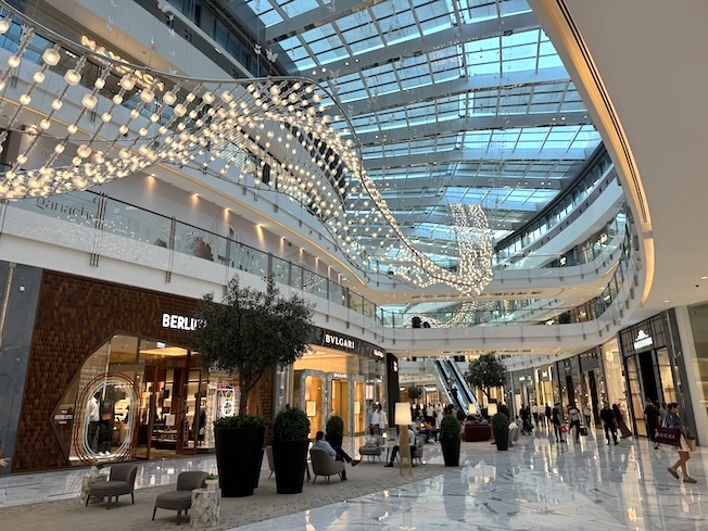 دبی مال