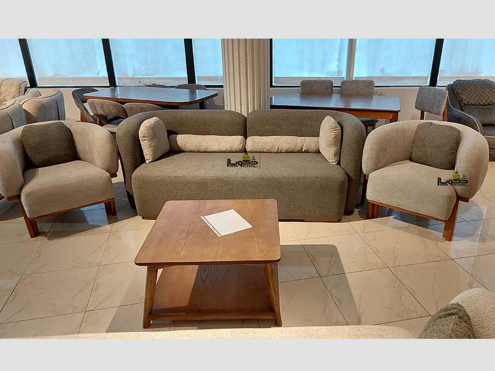 چیدمان مبلمان هفت نفره