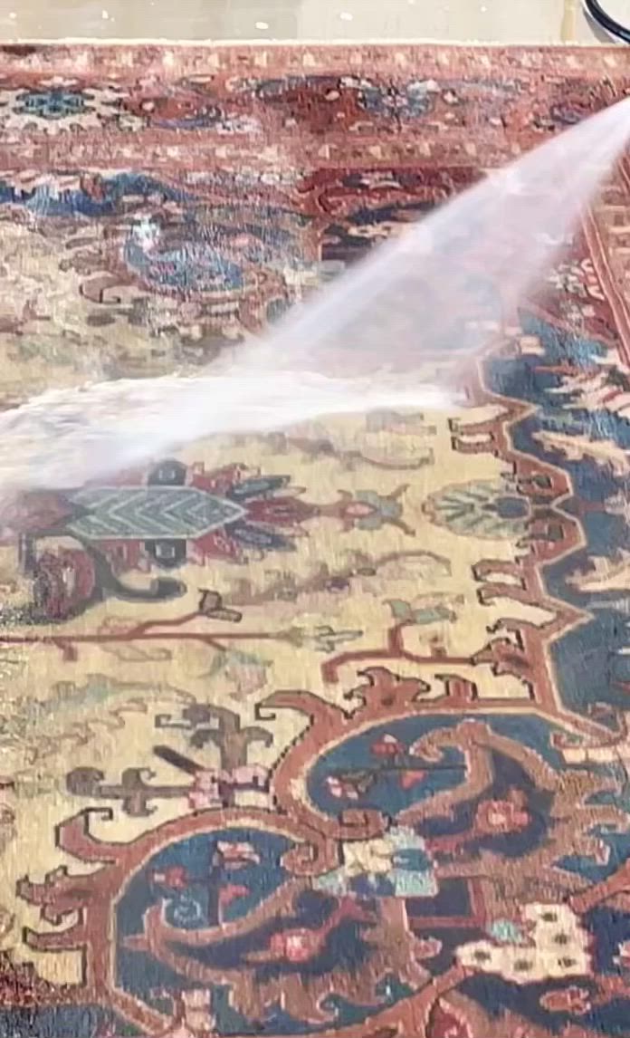 چرا قالیشویی گوهردشت بهترین انتخاب برای قالیشویی در کرج است؟