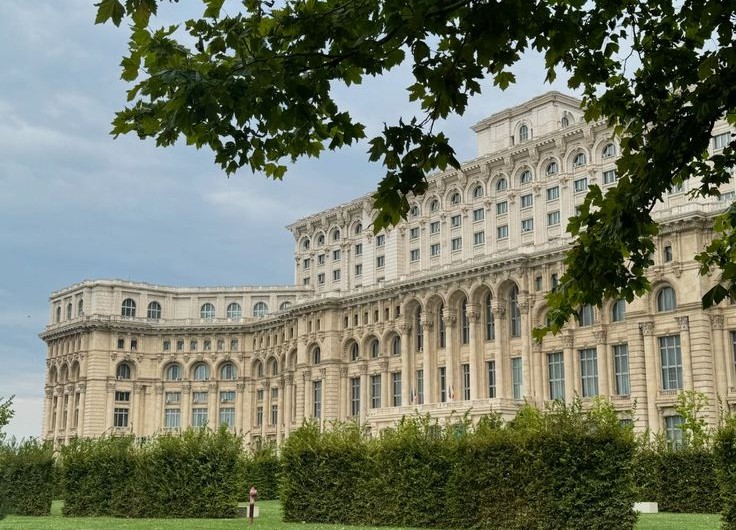 دانشگاه بخارست رومانی (University of Bucharest)