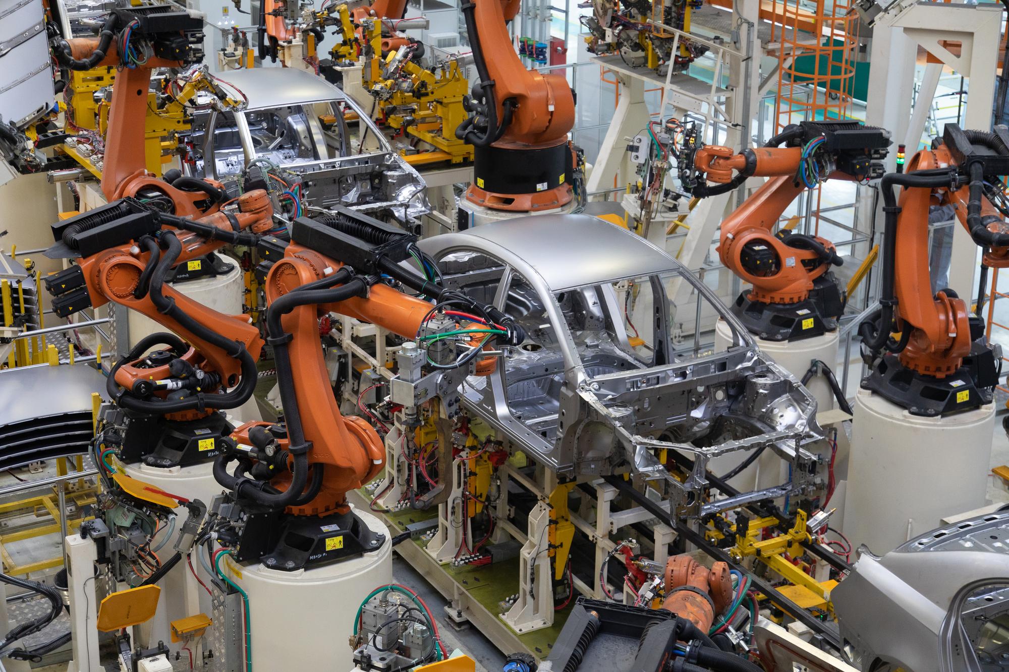 تاثیر erp در صنایع تولیدی و خودرویی