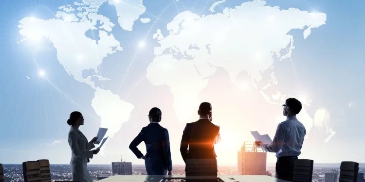 چطور از رویدادهای کلان اقتصادی برای پیش‌بینی نوسانات ارزی استفاده کنیم؟