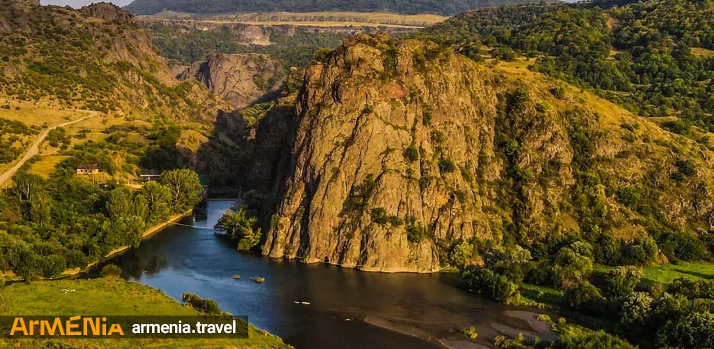 travel to armenia