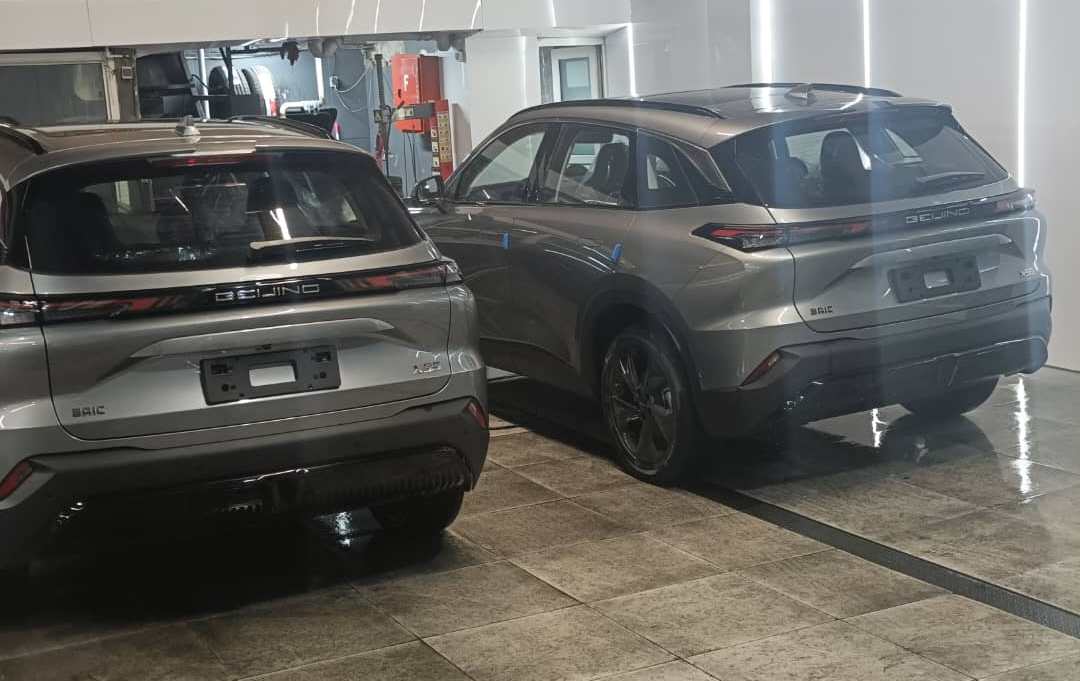 بایک x55