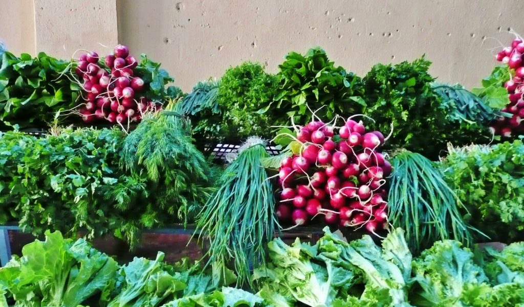 سبزی خشک مورد نیاز در خانه