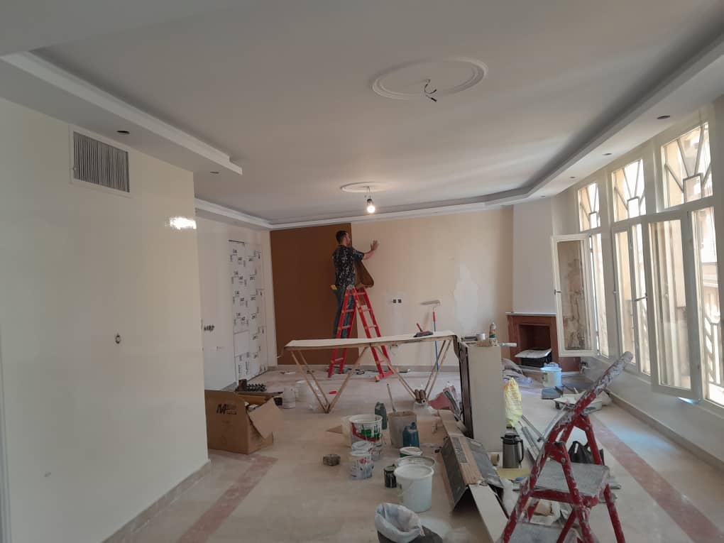 رنگ مناسب برای نقاشی با غلطک