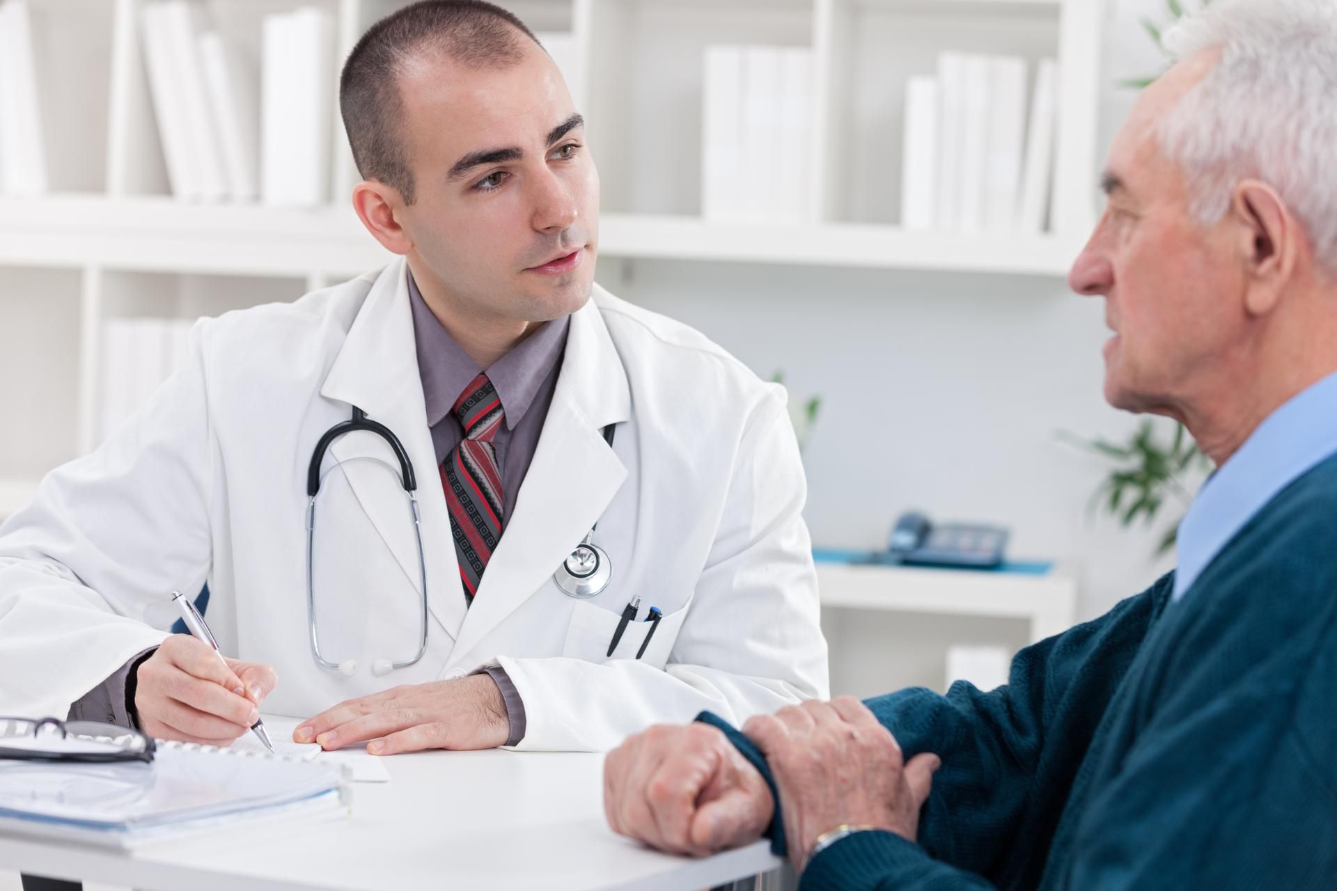 متخصص طب فیزیکی چه بیماری هایی را درمان می کند؟