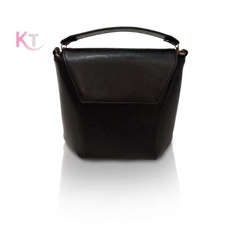 نگهاری از کیف و کفش