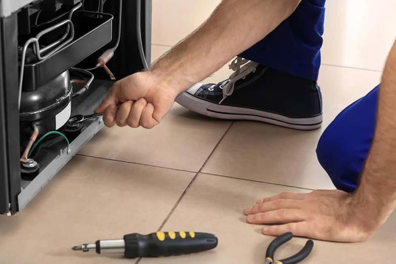 تعمیر و رفع مشکل صدای زیاد موتور یخچال سامسونگ