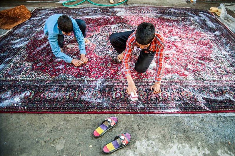شستشو در منزل و قالیشویی آئین خراسان مشهد
