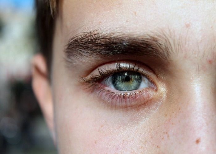 بیماری های چشم را باید جدی گرفت، زیرا در صورتی که به موقع درمان نشود، می تواند آسیب های جدی بر بینایی شما وارد کند.