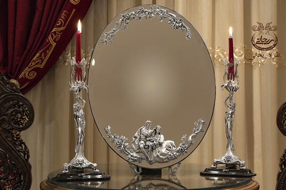 آینه و شمعدان