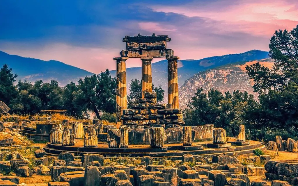 بهترین زمان سفر با تور ارزان یونان