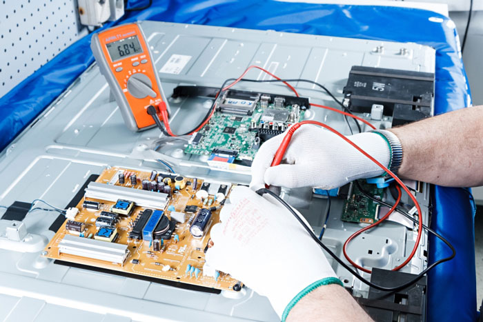 تعمیر تخصصی تلویزیون در محل با امداد تی وی