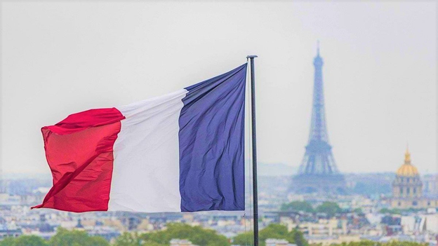 بررسی مزایای کشور فرانسه برای تحصیل