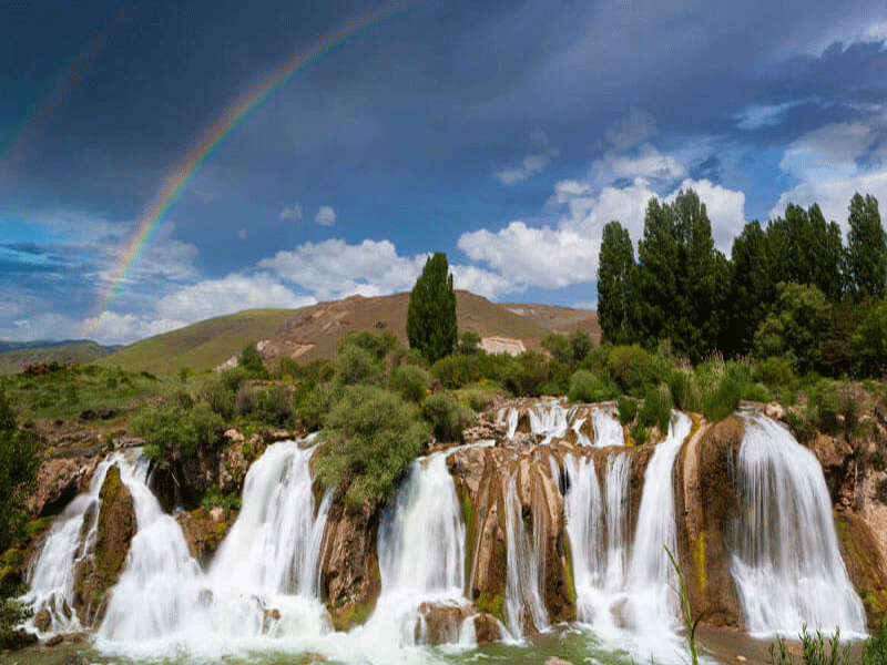 پرواز تهران به استانبول چند ساعت است؟