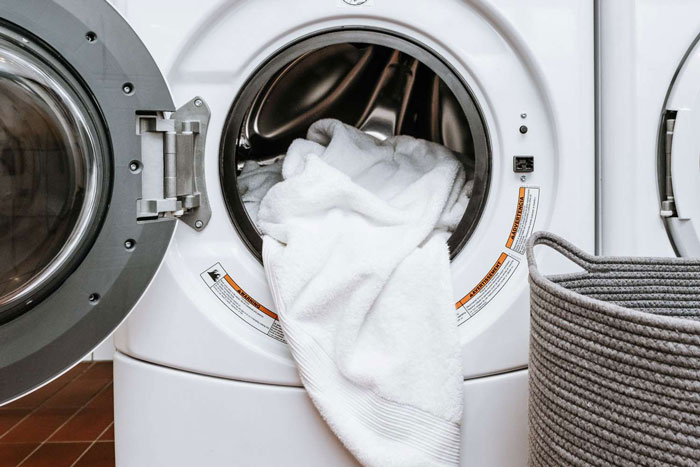 دلایل احتمای سر و صدای ماشین لباسشویی چیست؟