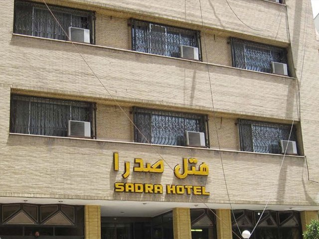 کدام یک از هتل های شیراز از نظر هزینه به صرفه است؟