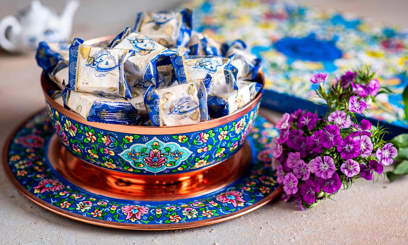 گز اصفهان شیرینی نوروزی