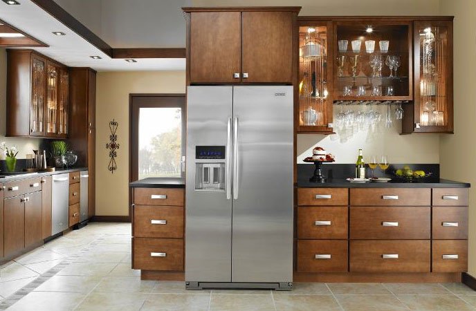 چرا یخچال خاموش نمی شود ؟