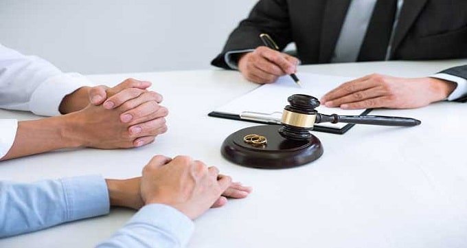 طلاق چیست و انواع آن کدام است؟