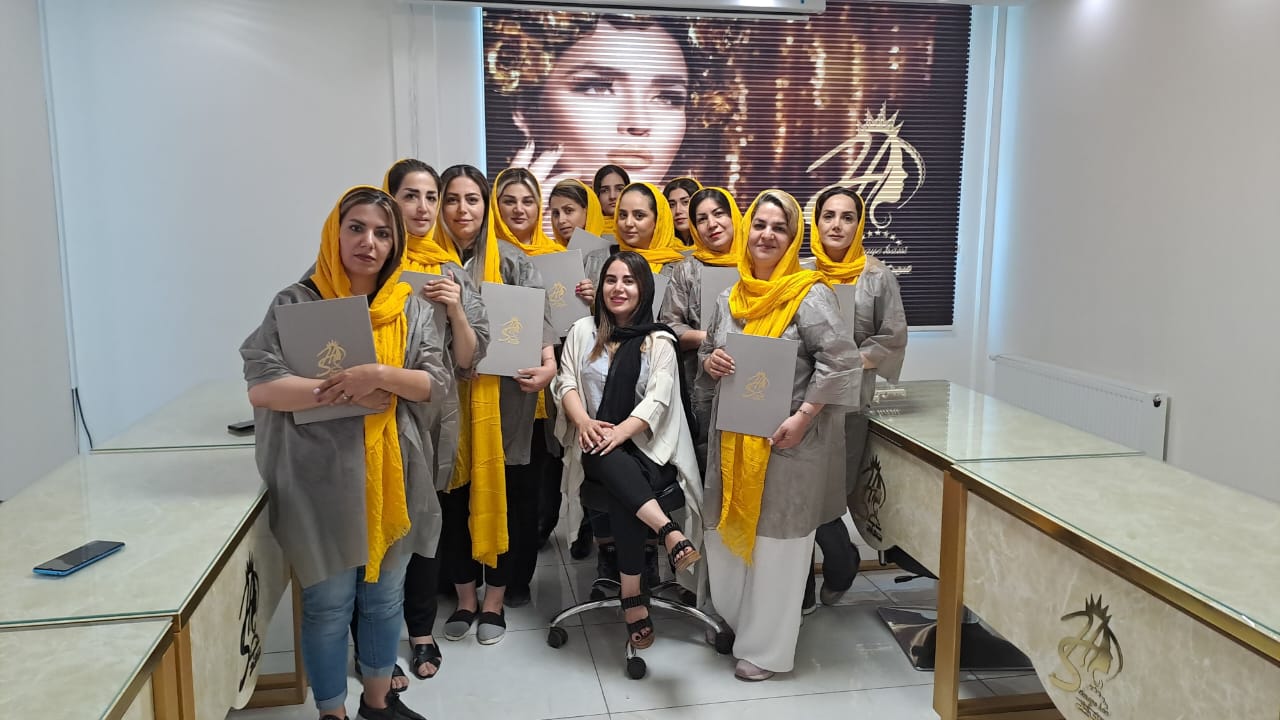 کلاس آرایشگری در تهران