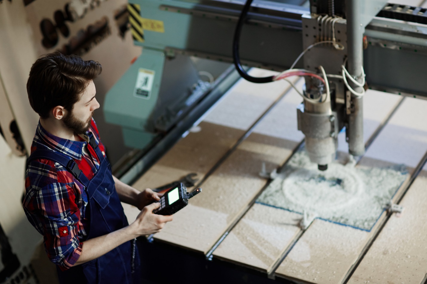 استخدام اپراتور cnc