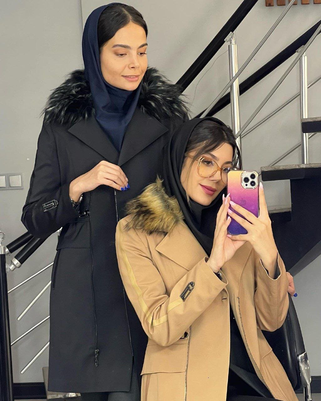 بارانی زنانه خزدار آستین چرم دوزی سگک دار ماهپار