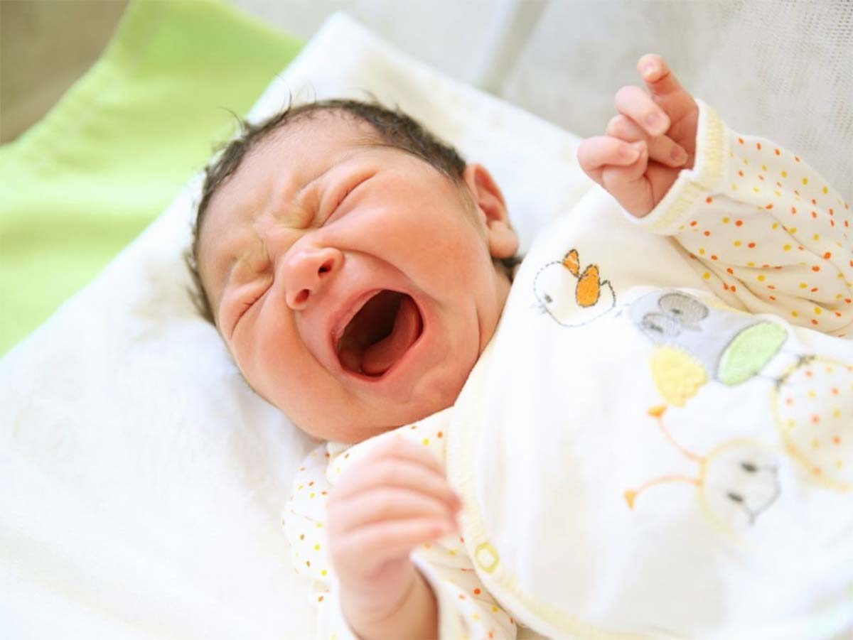 رفع بی خوابی نوزاد با مداخله رفتاری