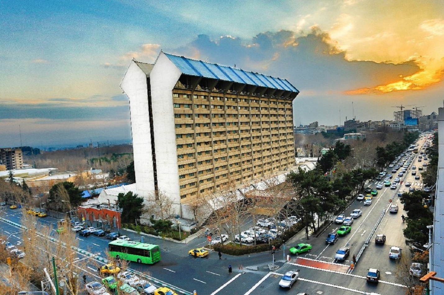 معرفی تاریخچه هتل در تهران