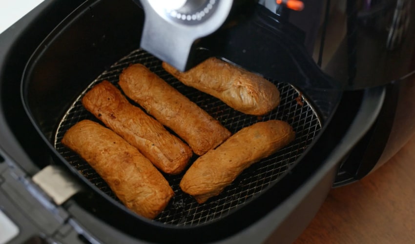 پخت غذای دانشجویی با سرخ‌کن بدون روغن فیلیپس