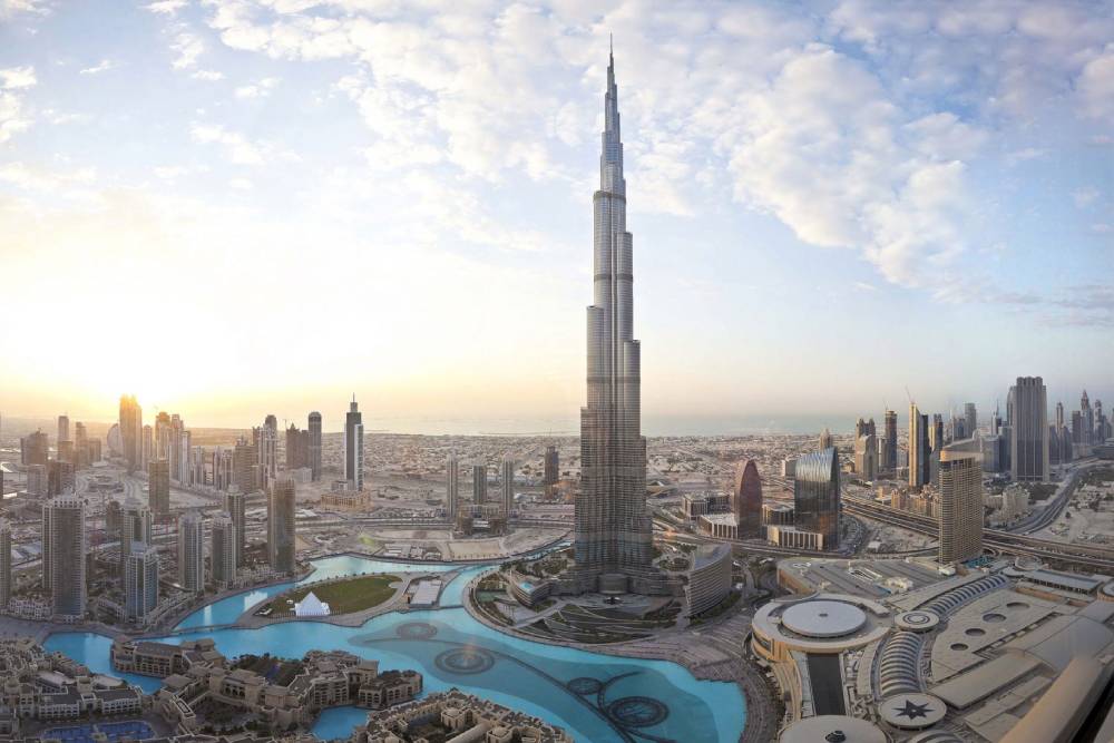 برج خلیفه دبی یکی از معروف ترین برج های امارات