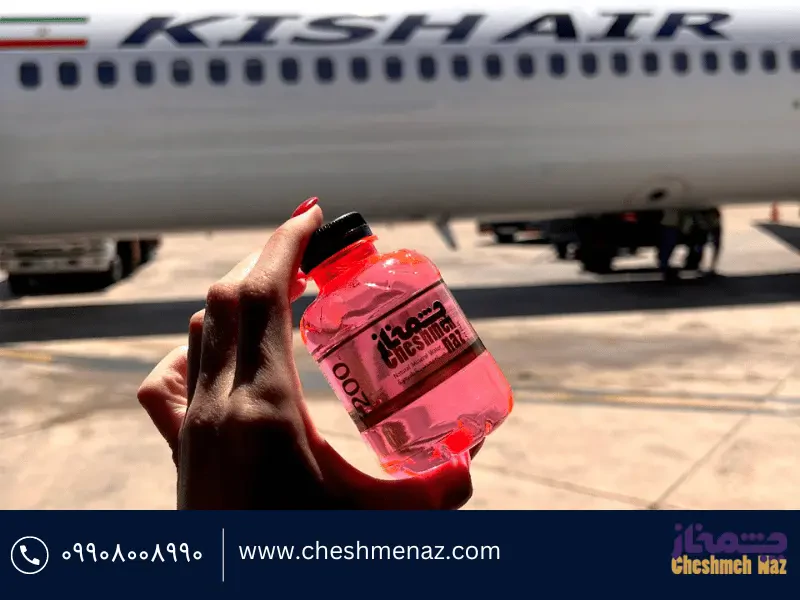 آب معدنی در هواپیما