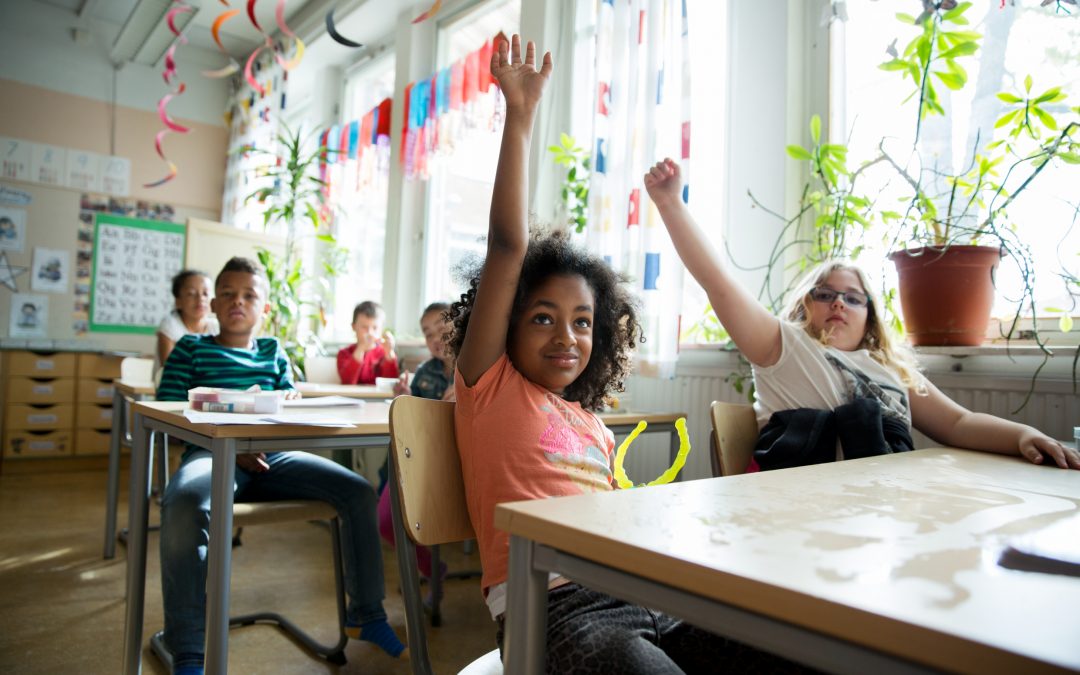 چگونه به کودکان زبان سوئدی را آموزش دهیم؟