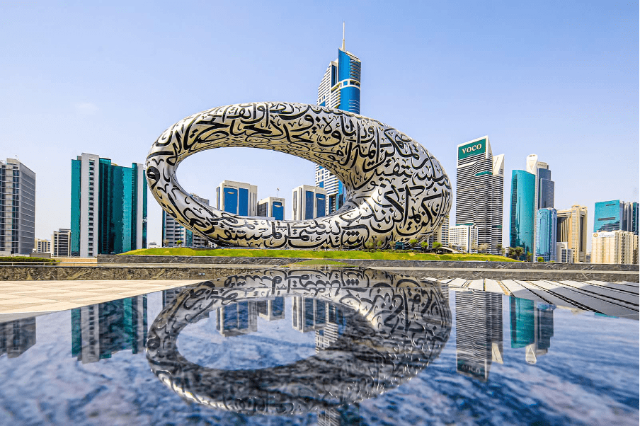 ارائه خدمات مشاوره‌ای رایگان جهت اخذ ویزا و اقامت امارات