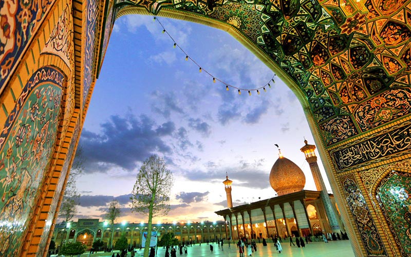 رزرو تور شیراز به مناسبت تولد امام رضا