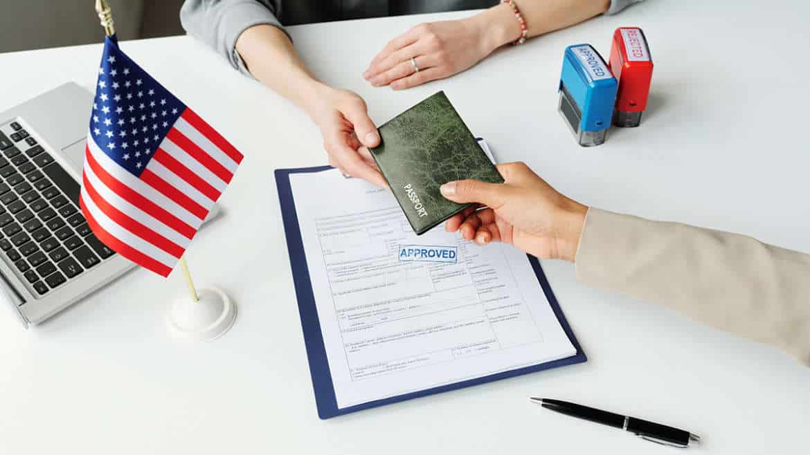 پیکاپ ویزای انگلیس از دبی