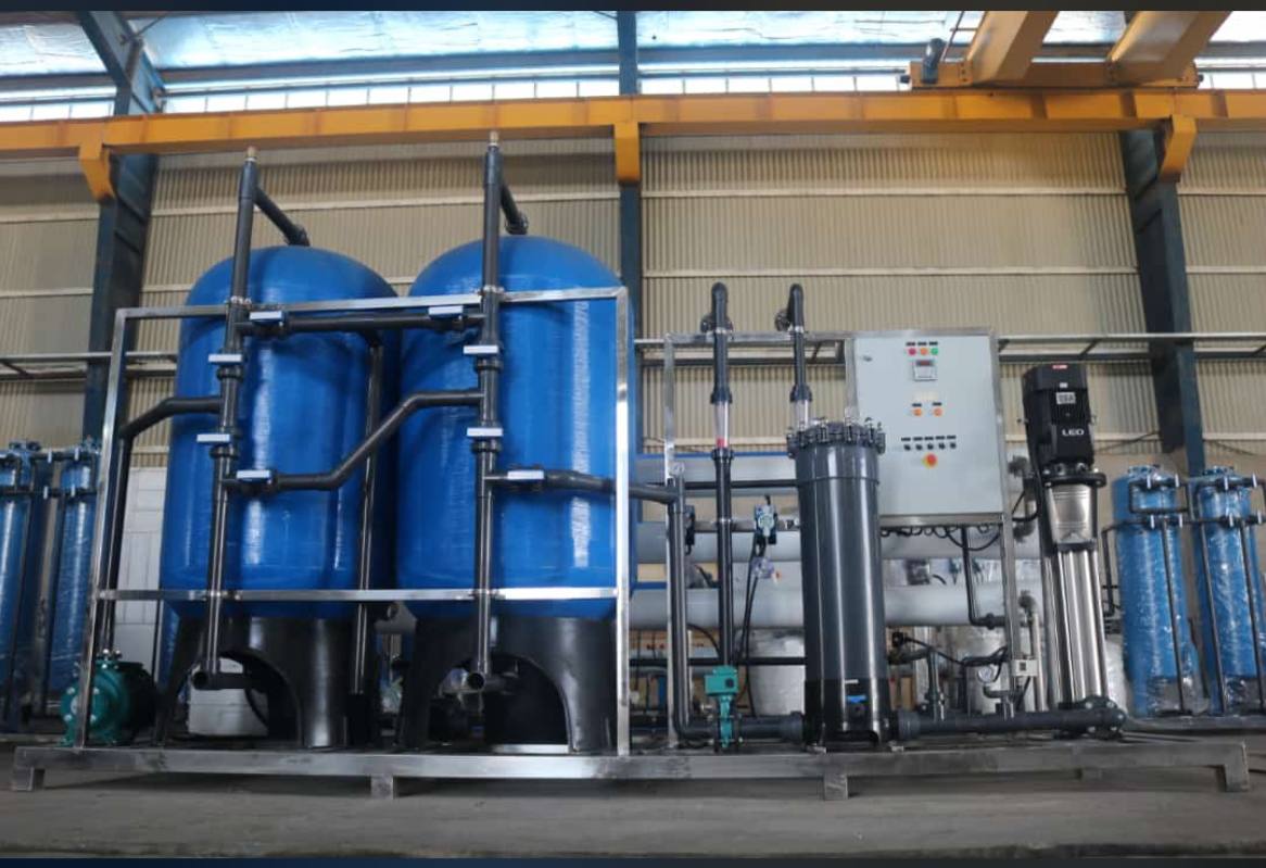دستگاه تصفیه آب برای کارخانه سنگ به شرفیت ۲۰۰ متر مکعب در شبانه روز