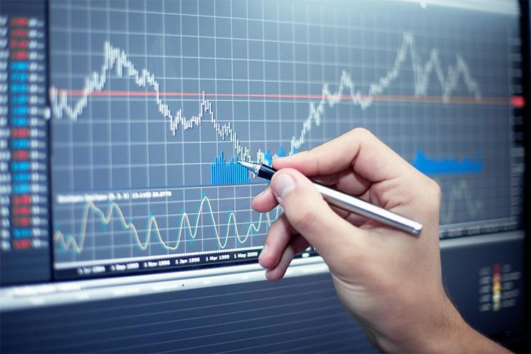 استراتژی فارکس چیست؟ راهنمای جامع برای معامله‌گران
