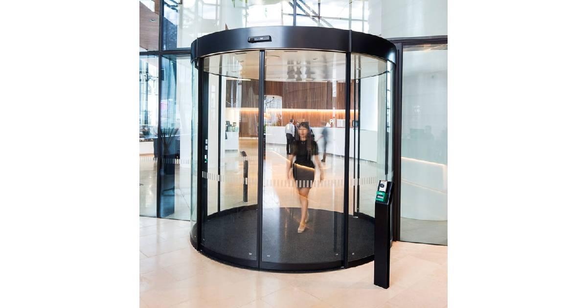 انواع درب‌های اتوماتیک شیشه‌ای