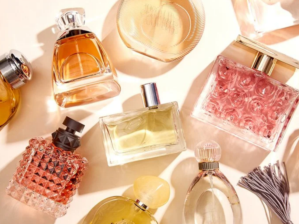 راهنمای کامل نگهداری از عطر و ادکلن